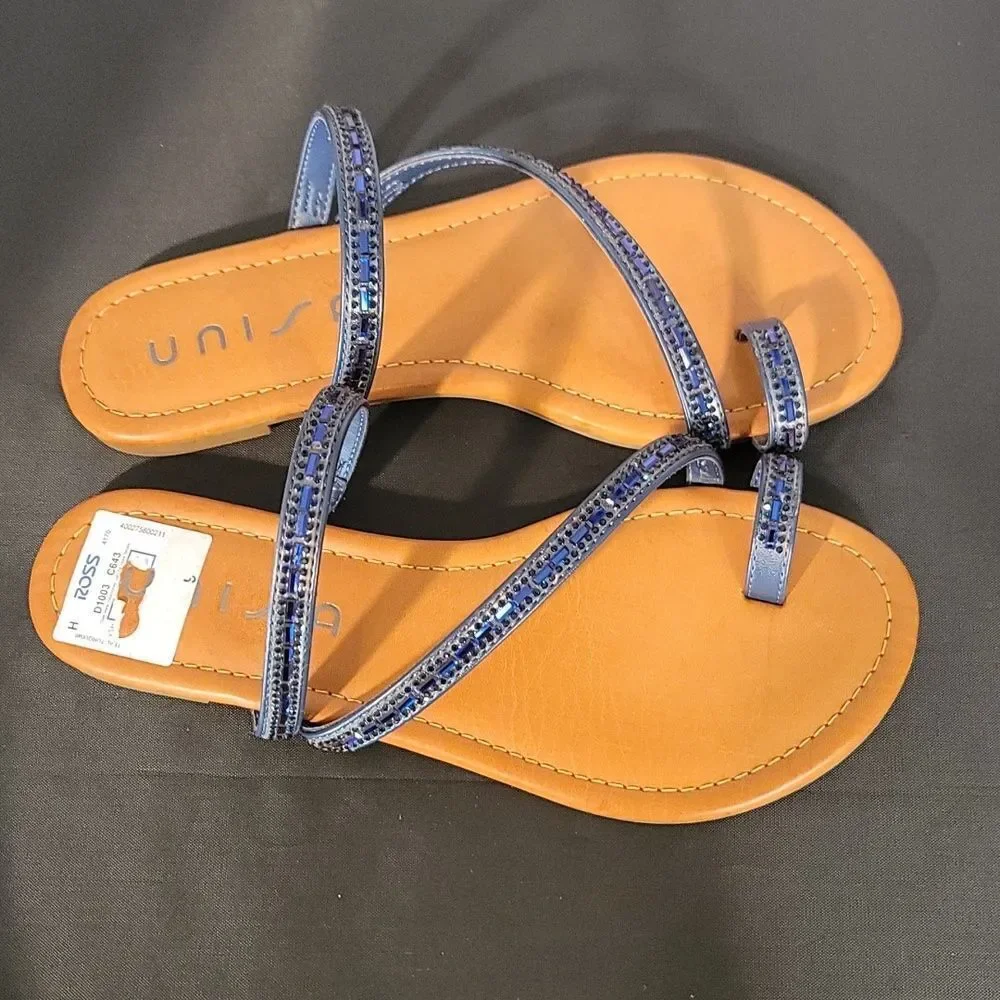 BRAND NEW UNISA UNDERLIAH-R GLASS STONE DOUBLE STRAP OPEN TOE SANDAL